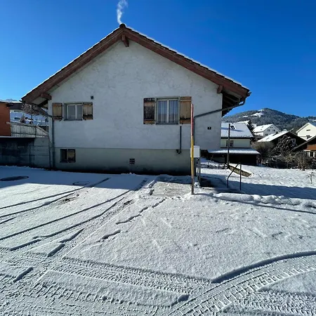 Holiday home Blaesschopfhuesli *