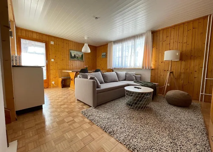 Blaesschopfhuesli * Nesslau